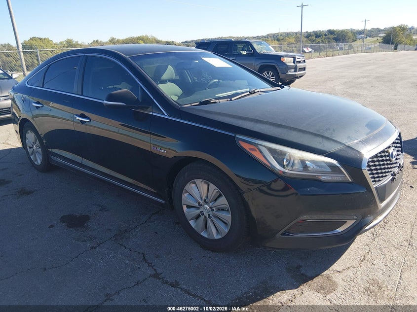 2016 HYUNDAI SONATA HYBRID SE | KMHE24L1XGA040761 | UPCARS