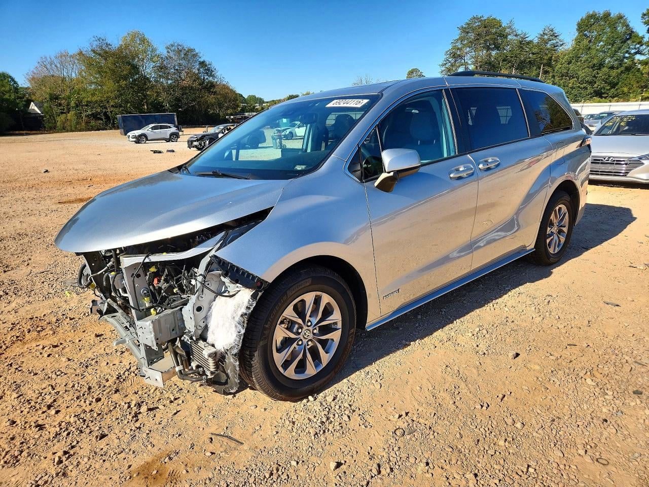 2021 TOYOTA SIENNA LE | 5TDBSKFC5MS013166 | UPCARS