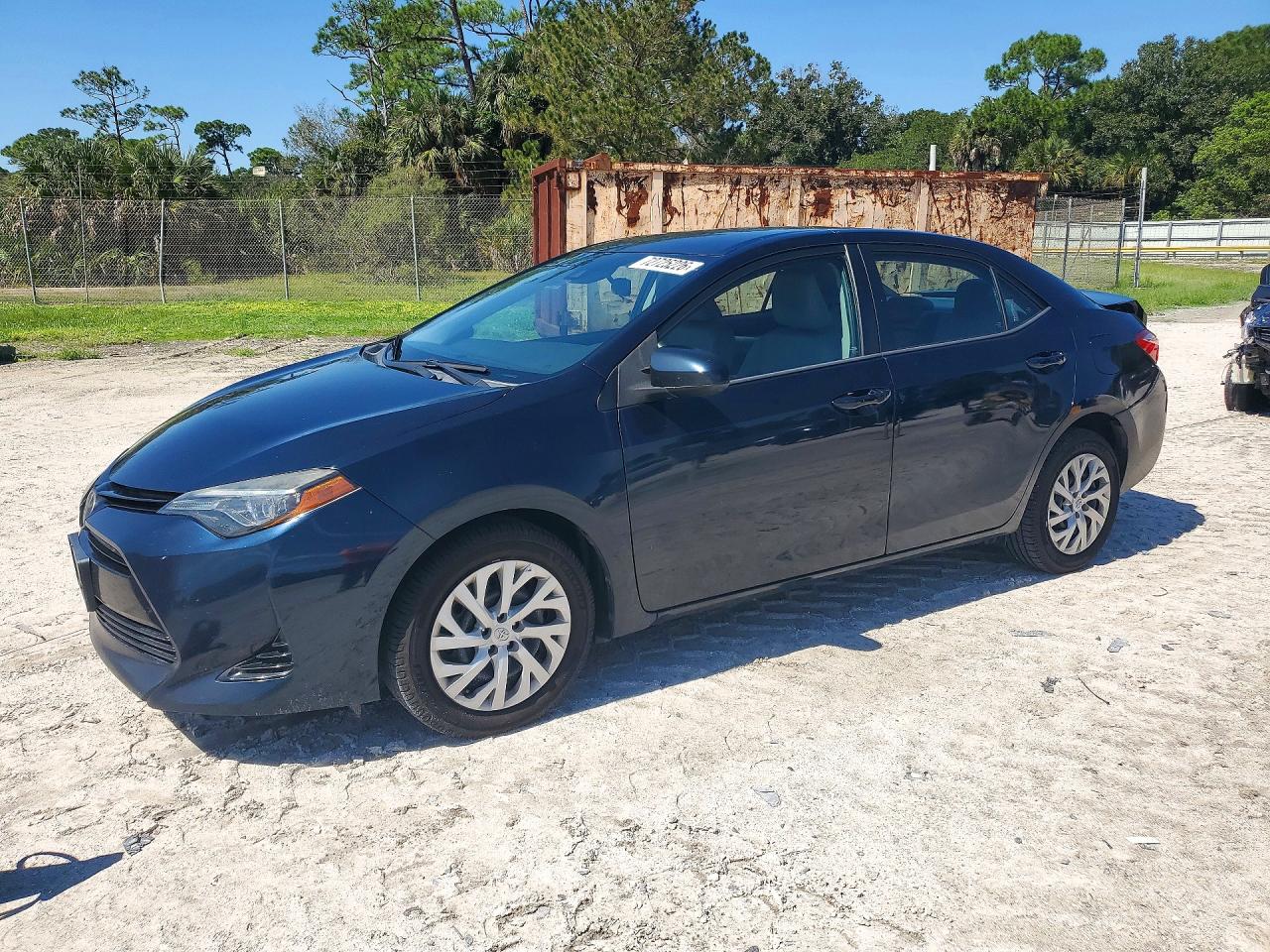2018 TOYOTA COROLLA LE | 5YFBURHE3JP738609 | UPCARS