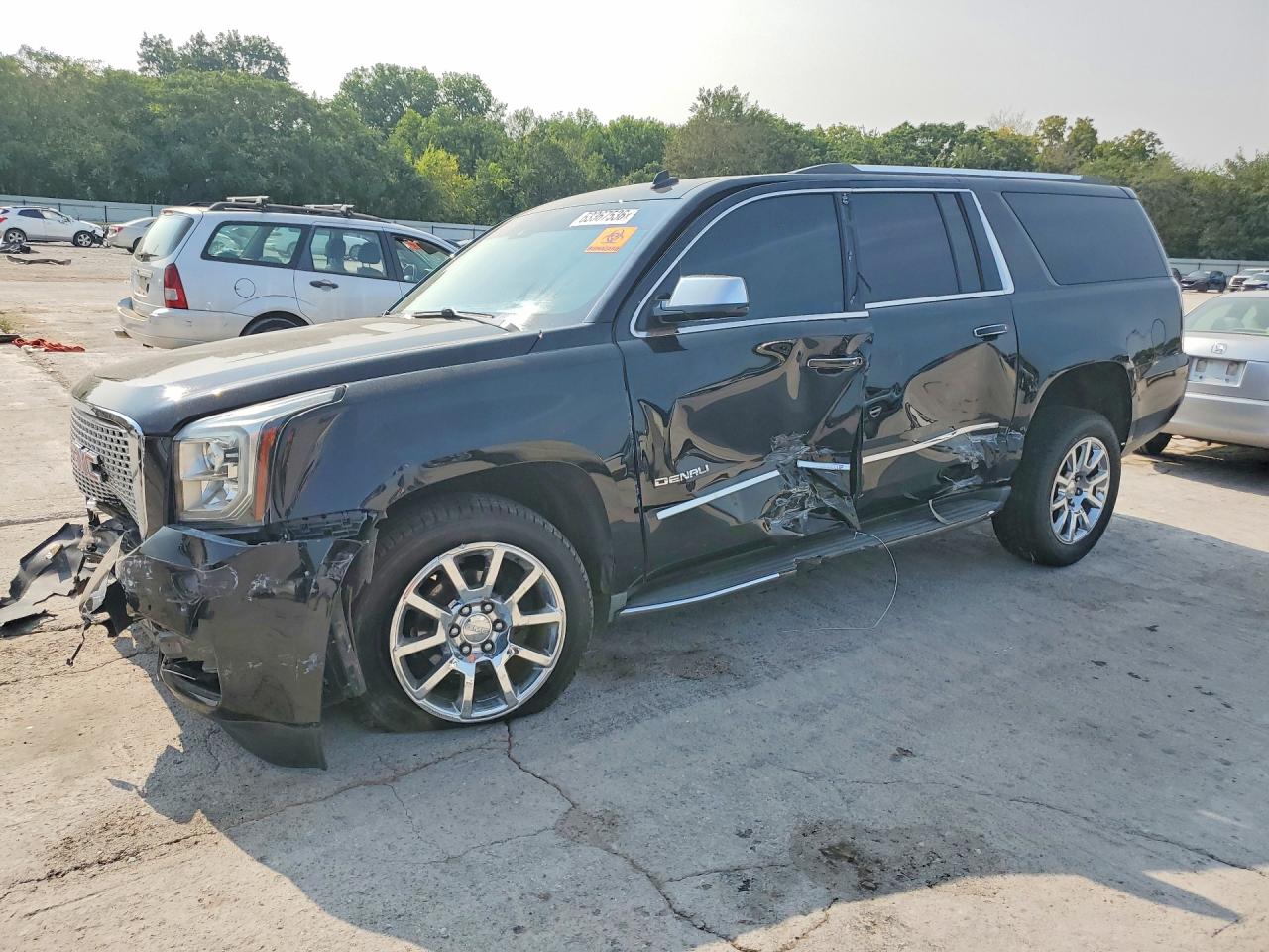 2015 GMC YUKON DENALI | 1GKS1JKJ5FR215917 | UPCARS