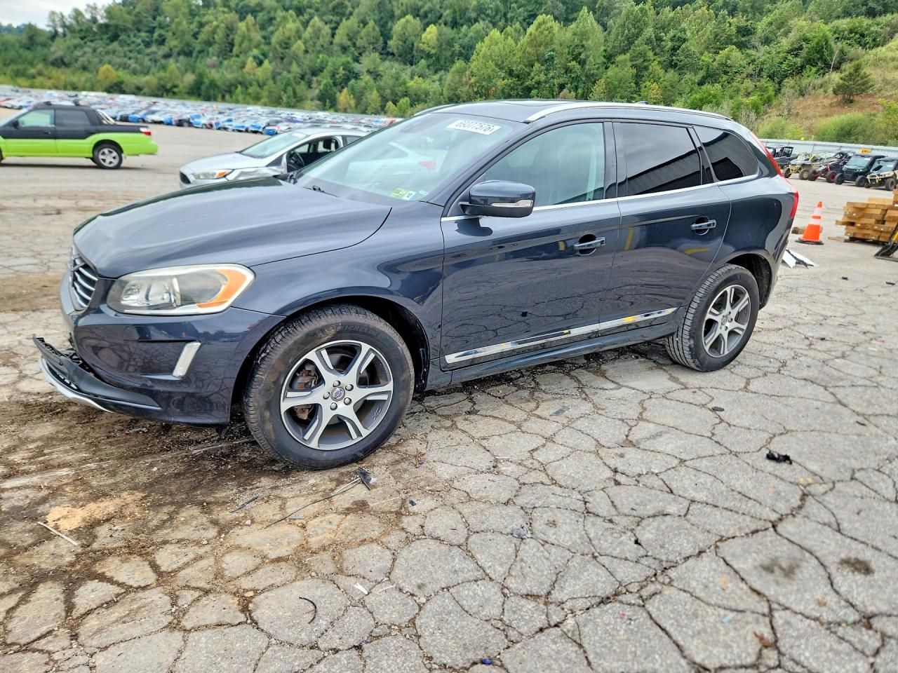 2015 VOLVO XC60 T6 PLATINUM | YV4902RM3F2725126 | UPCARS