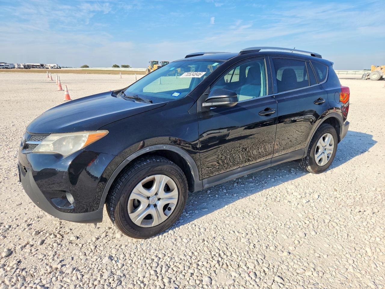 2015 TOYOTA RAV4 LE | 2T3BFREV1FW381071 | UPCARS