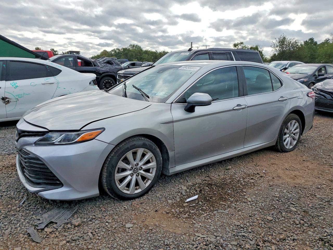 2018 TOYOTA CAMRY LE | 4T1B11HK2JU127873 | UPCARS