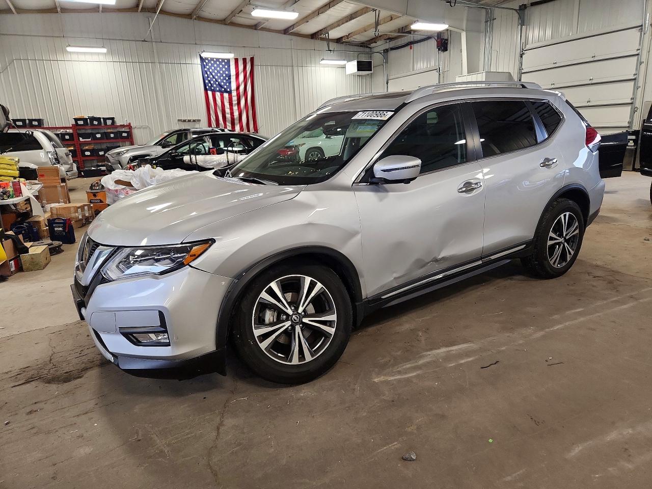 2017 NISSAN ROGUE SL | 5N1AT2MV4HC825882 | UPCARS