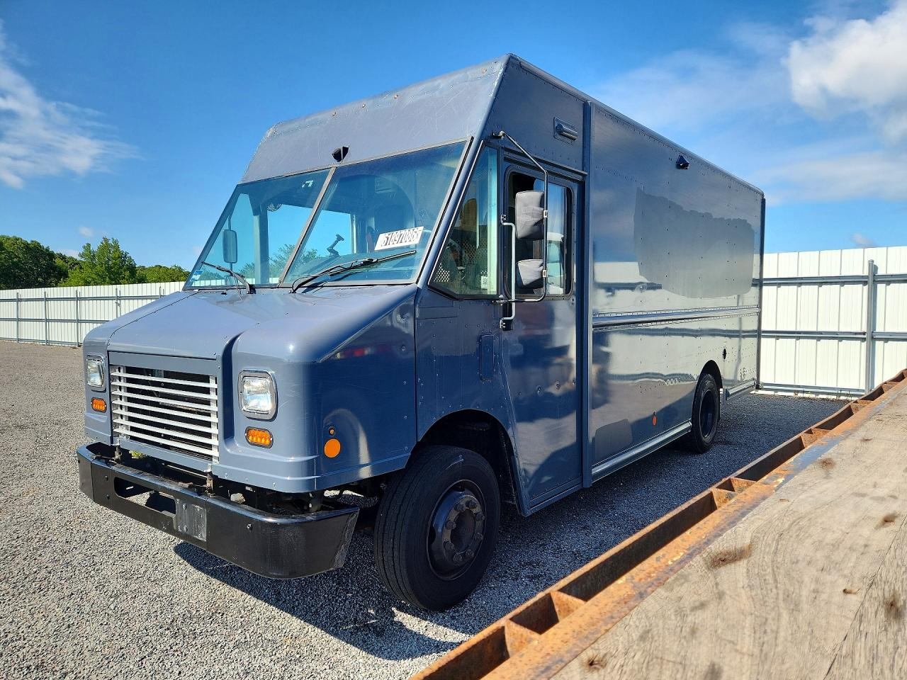 2020 FREIGHTLINER ALL OTHER MT45G CHASSIS DELIVERY TRUCK | 4UZAC2EA0LCMF2436 | UPCARS