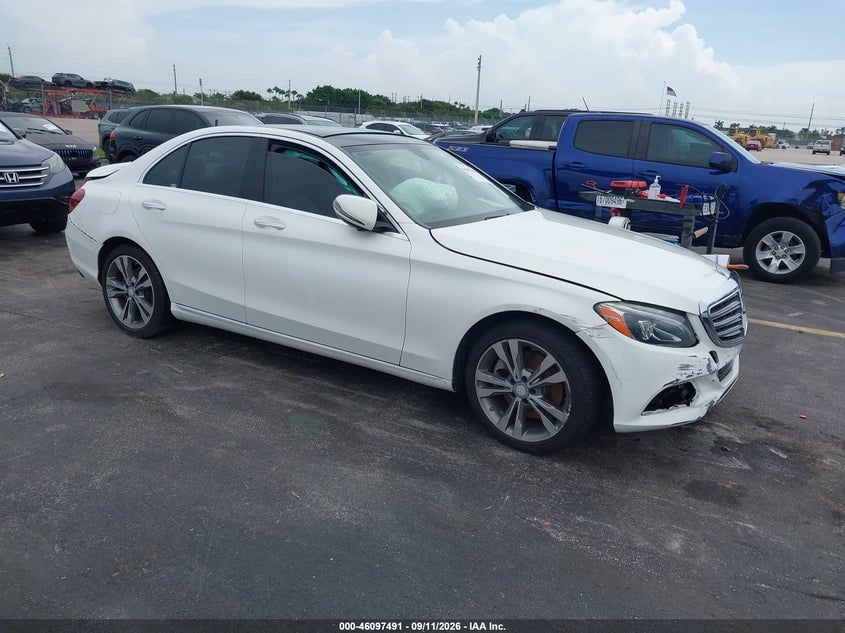 2016 MERCEDES-BENZ C 300 LUXURY | 55SWF4JB0GU171227 | UPCARS