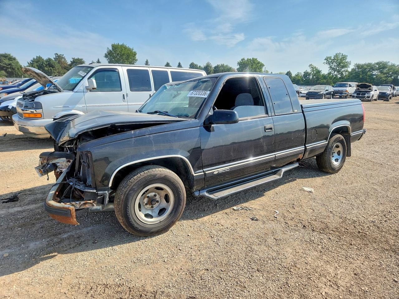 1998 CHEVROLET GMT C1500 | 1GCEC19M9WR136494 | UPCARS