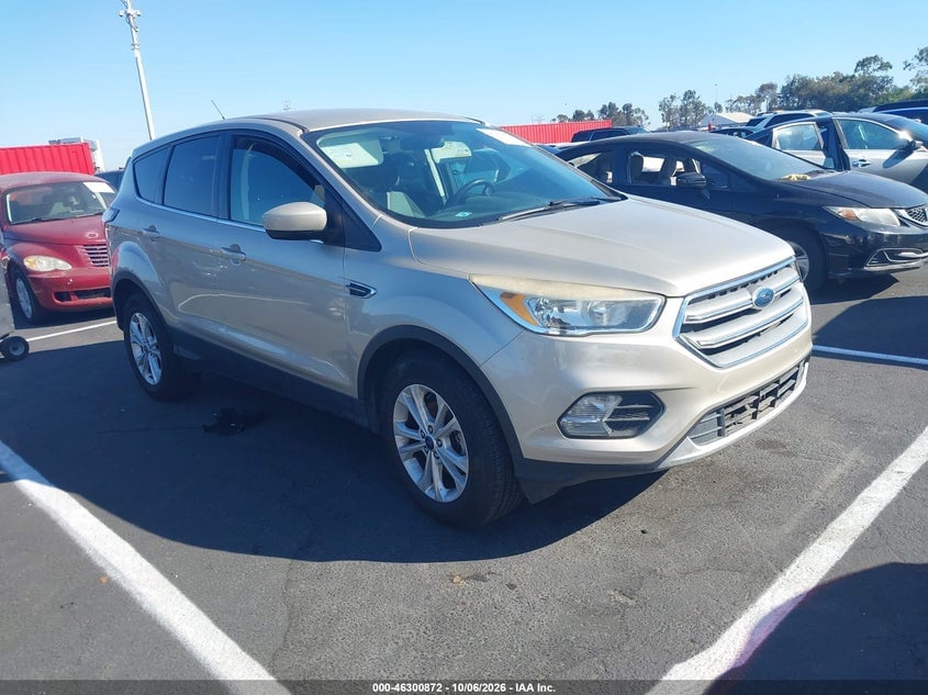 2017 FORD ESCAPE SE | 1FMCU0GD0HUE53447 | UPCARS