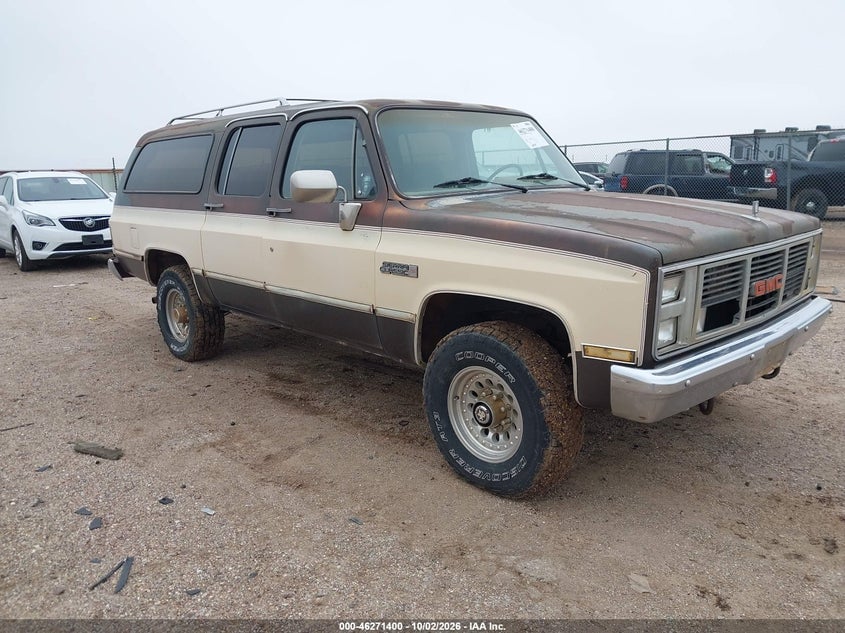 1984 GMC SUBURBAN K2500 | 1G5GK26M8EF532946 | UPCARS