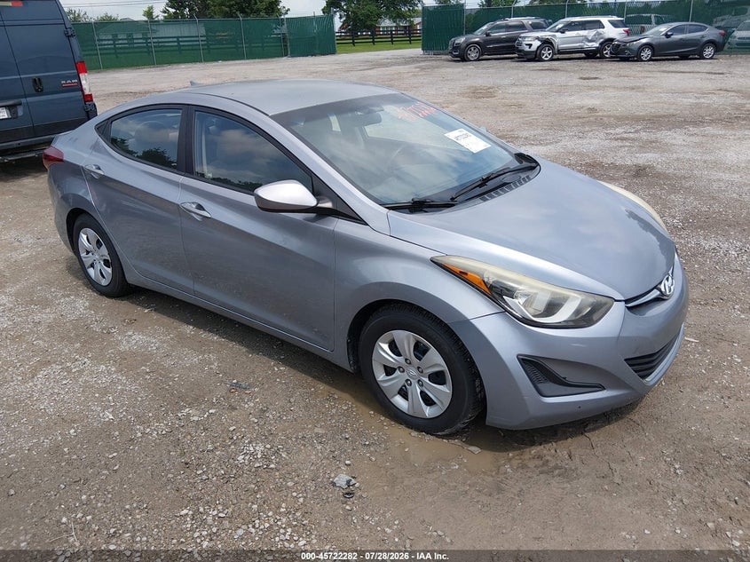 2016 HYUNDAI ELANTRA SE | 5NPDH4AE1GH713739 | UPCARS