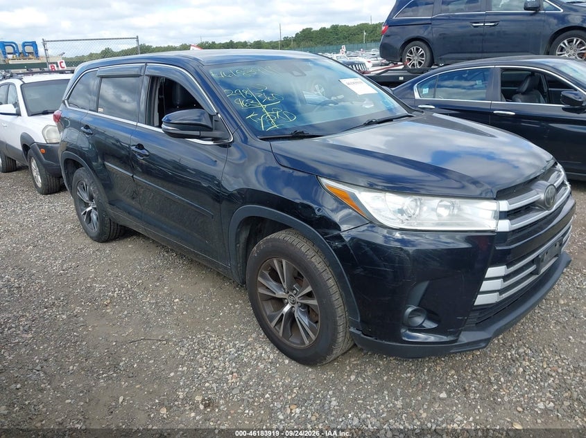 2017 TOYOTA HIGHLANDER LE | 5TDZARFH5HS026477 | UPCARS