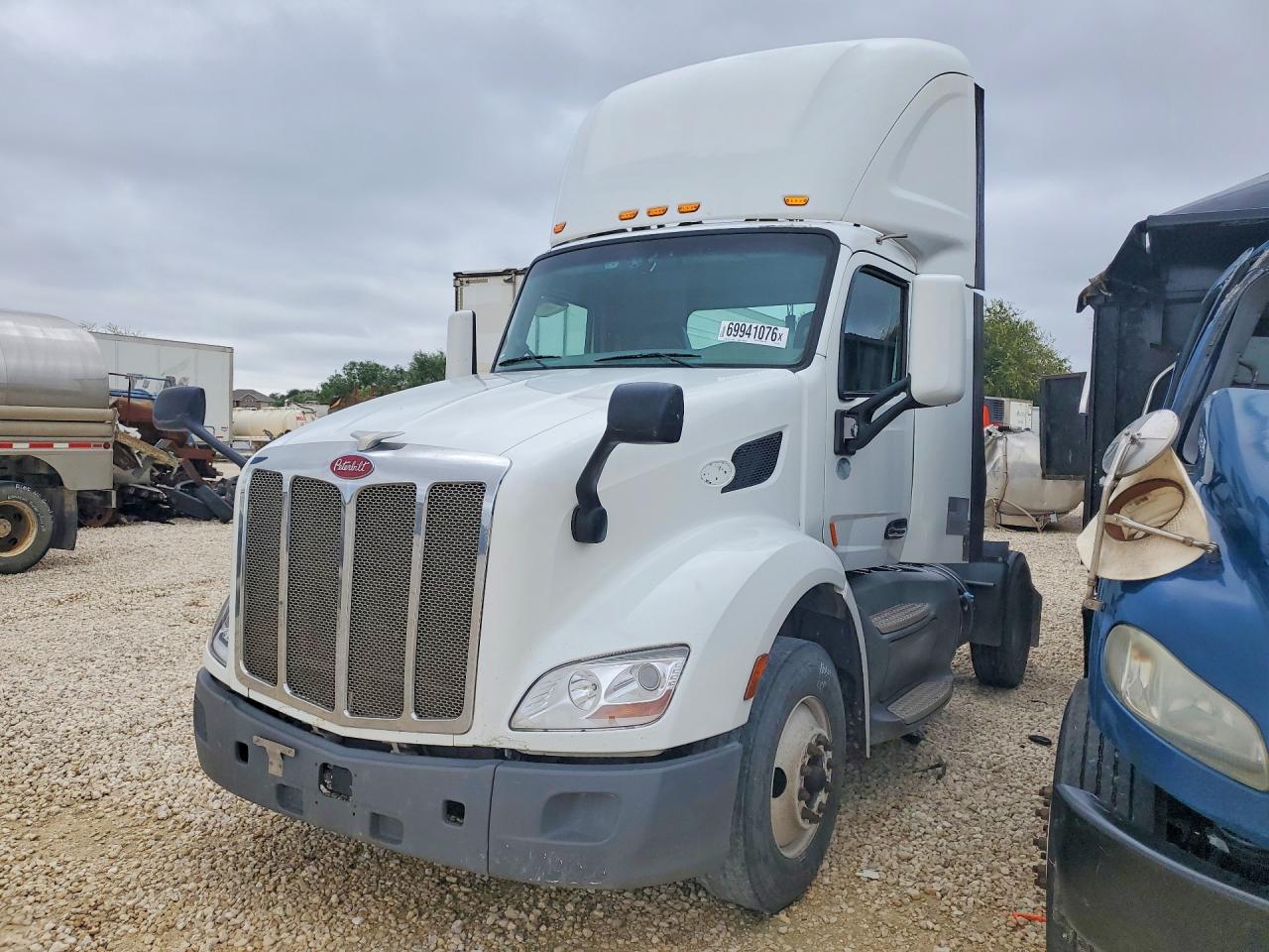 2018 PETERBILT ALL OTHER SEMI TRUCK | 1XPBA48X0JD477437 | UPCARS