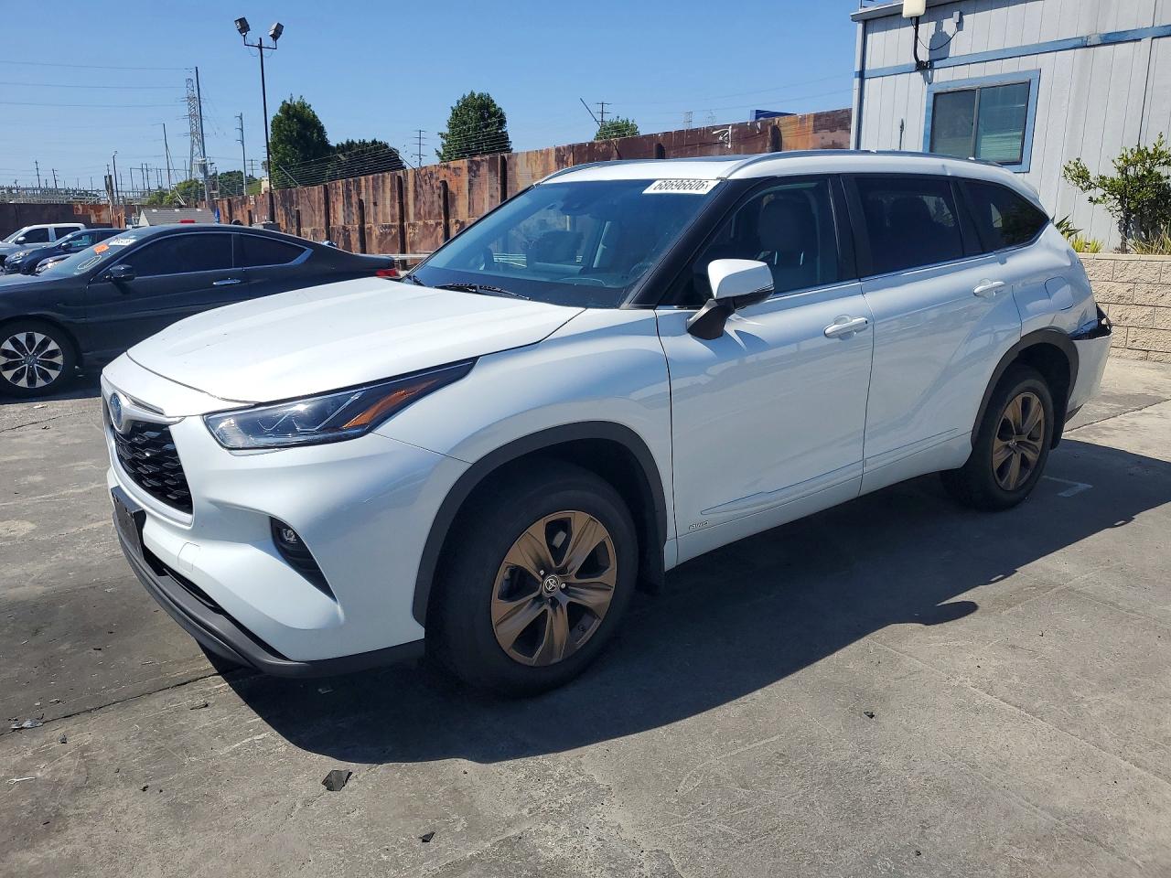 2023 TOYOTA HIGHLANDER HYBRID BRONZE EDITION | 5TDABRCH4PS566383 | UPCARS