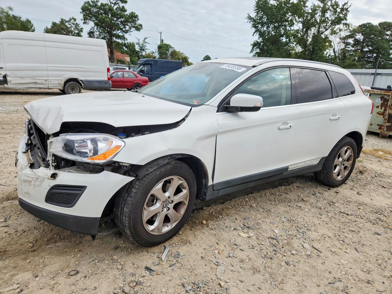 2013 VOLVO XC60 3.2 | YV4952DL6D2394765 | UPCARS