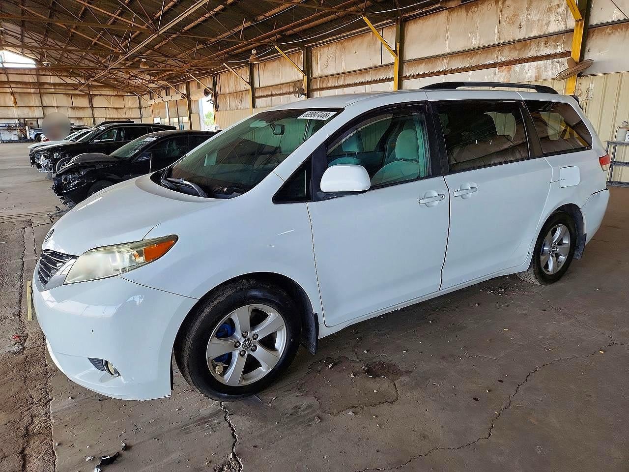 2013 TOYOTA SIENNA LE | 5TDKK3DC9DS383321 | UPCARS
