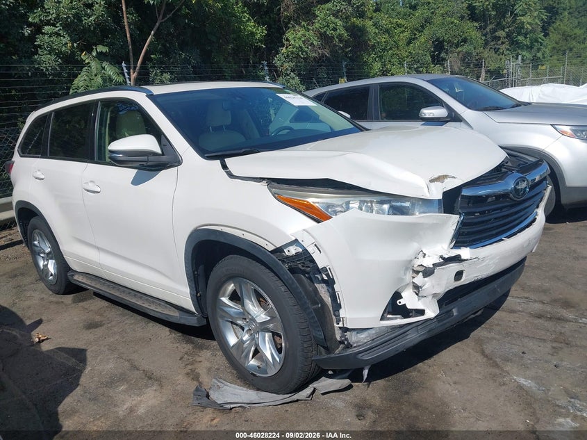 2015 TOYOTA HIGHLANDER LIMITED PLATINUM V6 | 5TDYKRFH2FS110150 | UPCARS