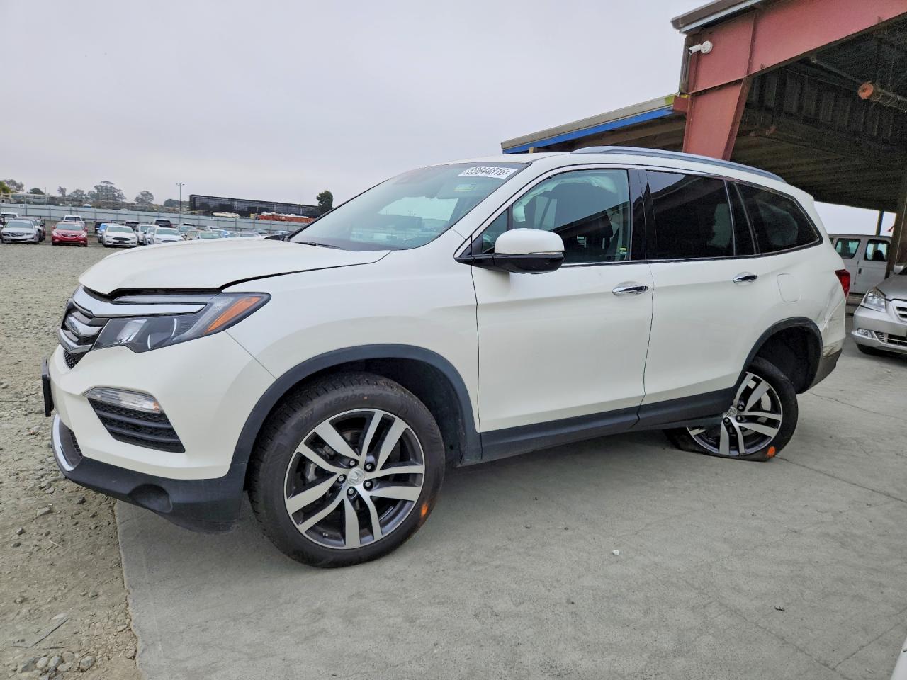 2017 HONDA PILO TOURING | 5FNYF5H96HB026567 | UPCARS