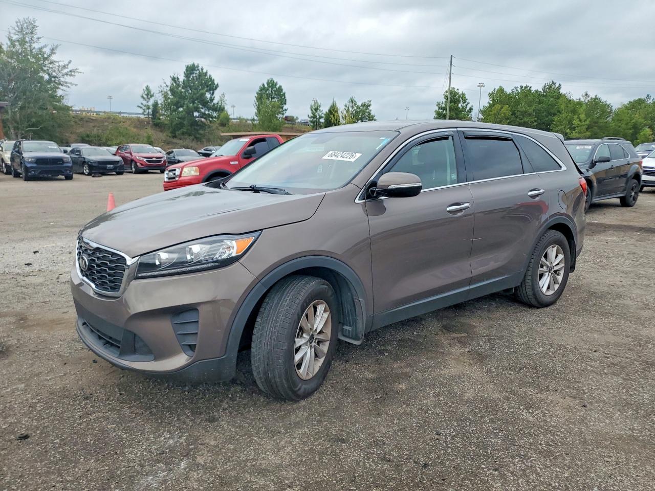 2020 KIA SORENTO LX | 5XYPG4A31LG648553 | UPCARS