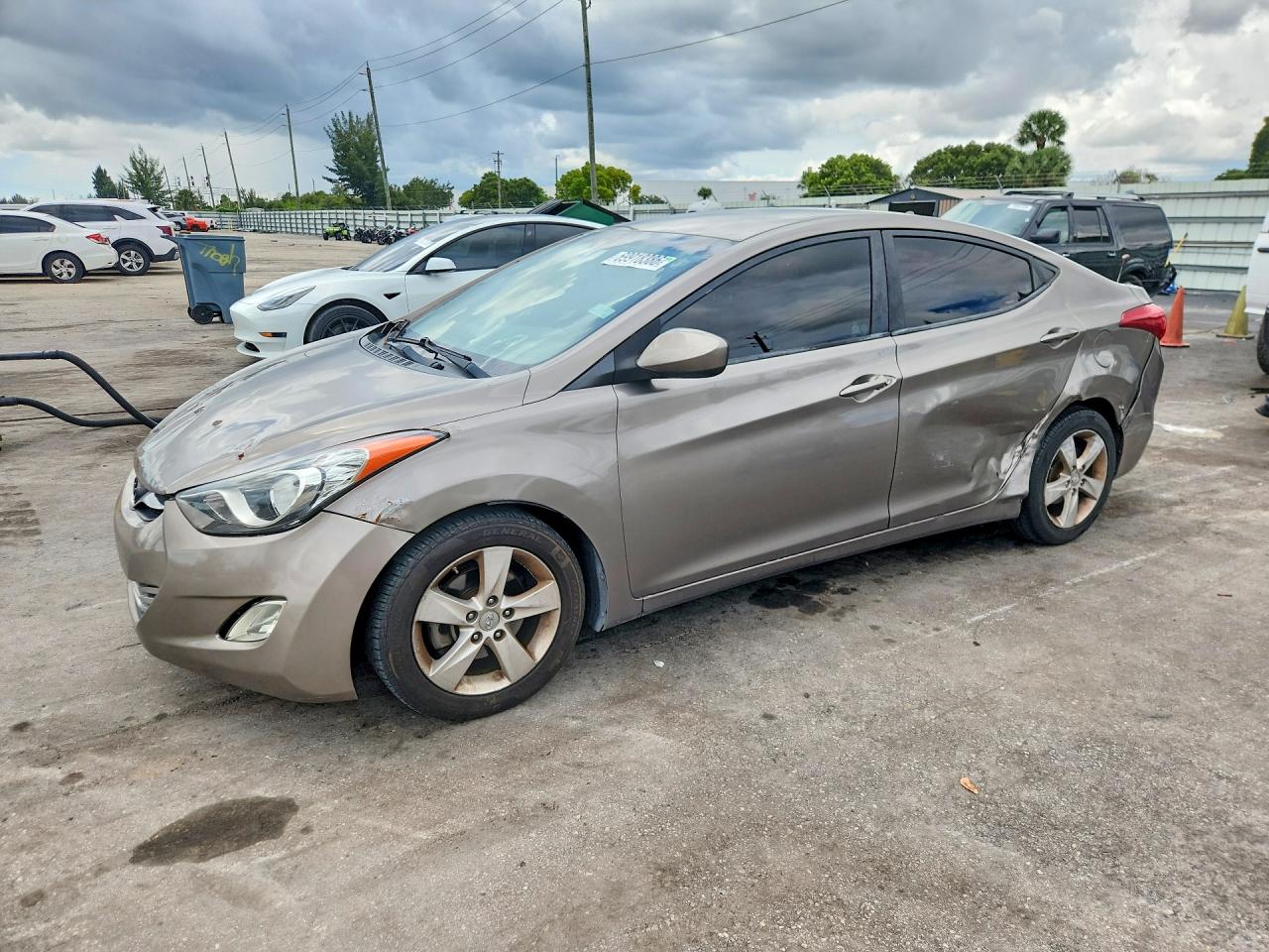 2013 HYUNDAI ELANTRA GLS | 5NPDH4AE5DH178362 | UPCARS