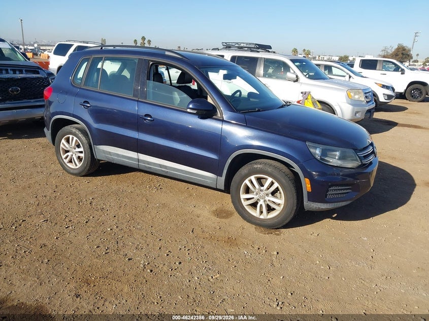 2016 VOLKSWAGEN TIGUAN S | WVGAV7AX8GW544386 | UPCARS