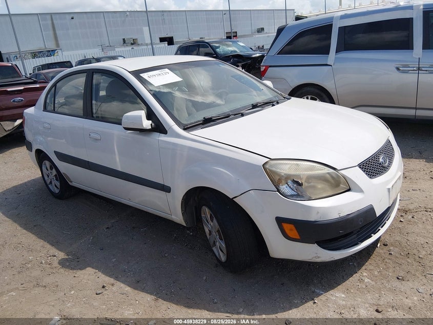 2008 KIA RIO LX | KNADE123586319738 | UPCARS