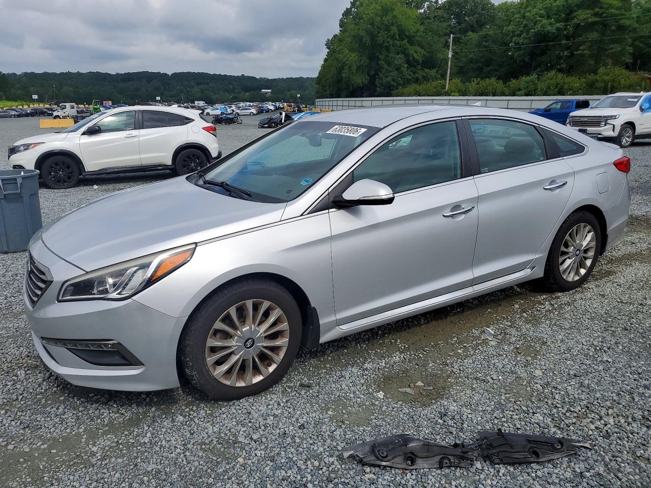 2015 HYUNDAI SONATA LIMITED | 5NPE34AF9FH019200 | UPCARS
