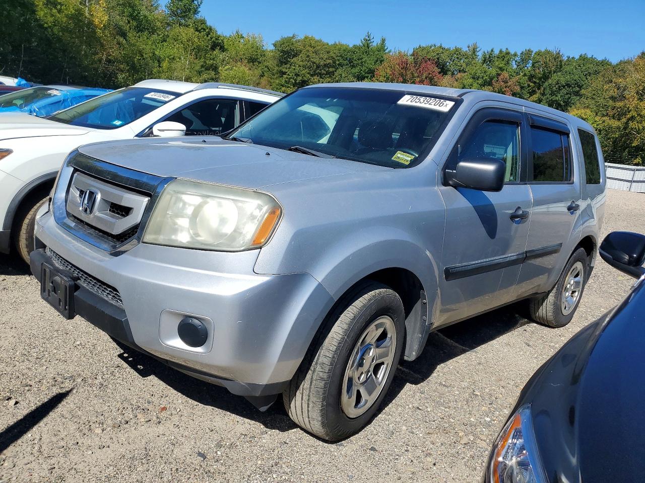 2011 HONDA PILOT LX | 5FNYF4H25BB068930 | UPCARS