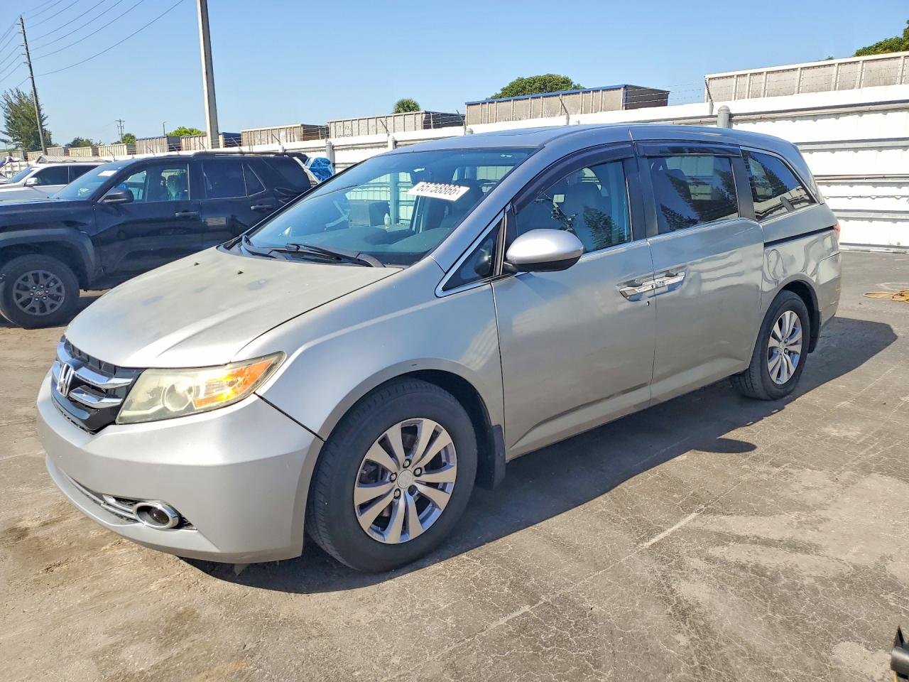 2016 HONDA ODYSSEY EXL | 5FNRL5H64GB008165 | UPCARS
