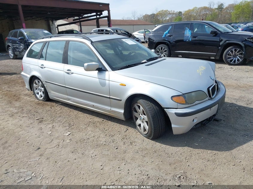 2004 BMW 325IT | WBAAX13474PJ00837 | UPCARS