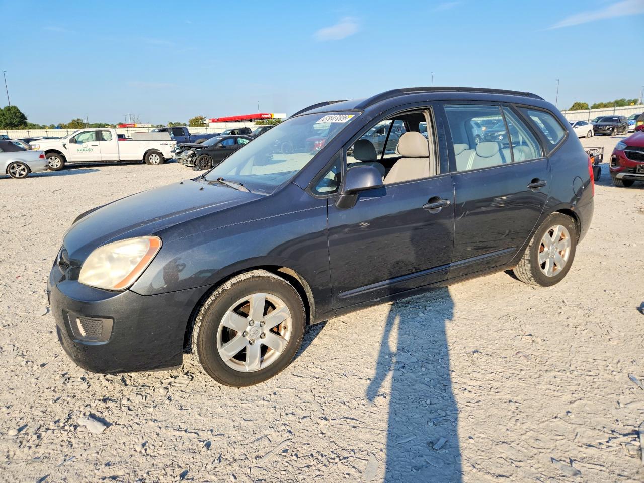 2007 KIA RONDO LX | KNAFG525477061961 | UPCARS