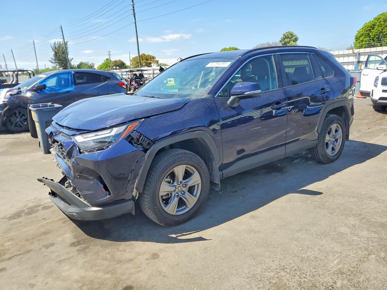 2024 TOYOTA RAV4 XLE | 2T3W1RFV1RW351104 | UPCARS