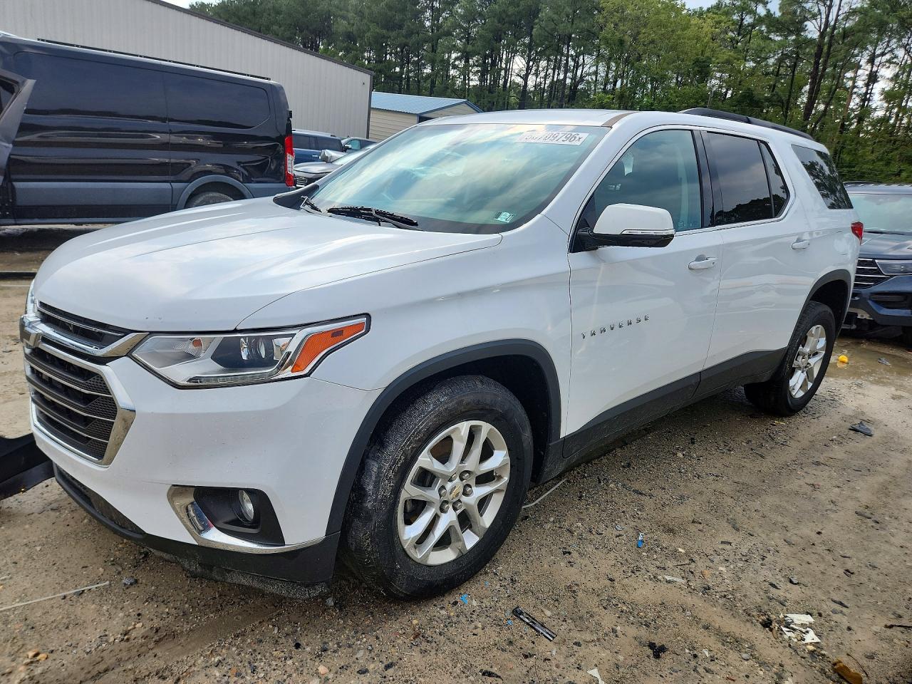 2019 CHEVROLET TRAVERSE LT | 1GNEVGKW3KJ242044 | UPCARS