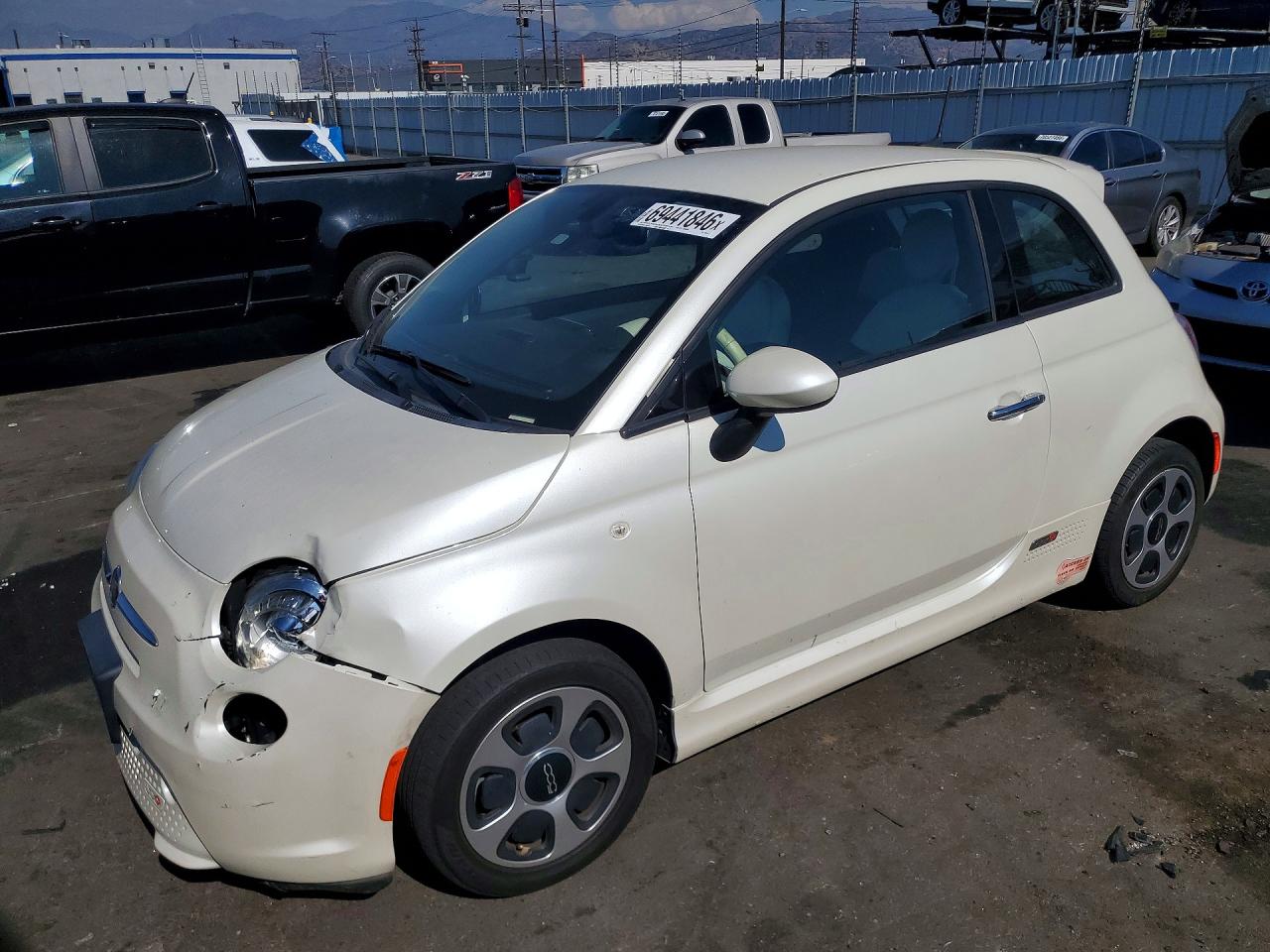 2019 FIAT 500 ELECTRIC | 3C3CFFGE5KT686322 | UPCARS