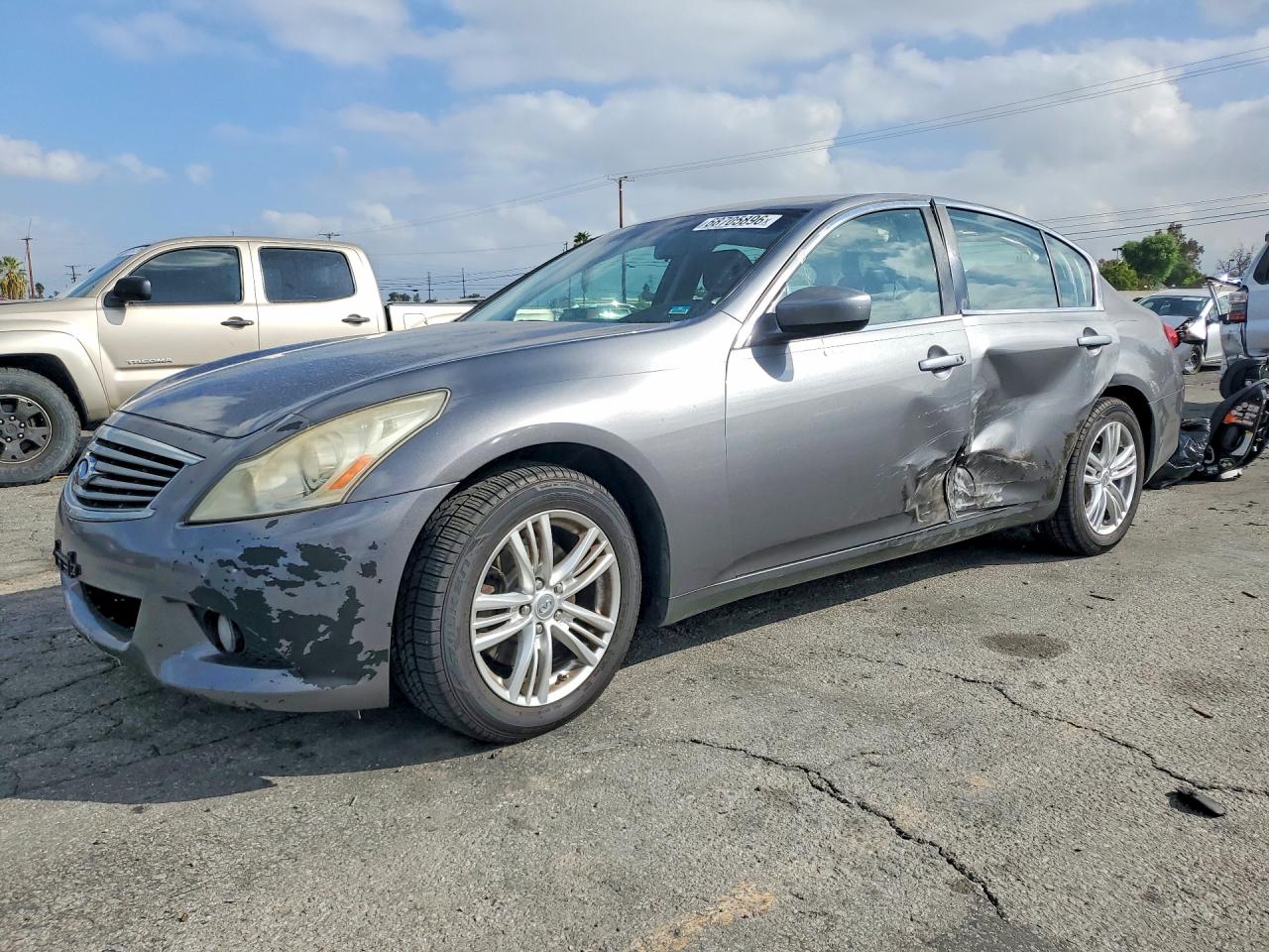 2011 INFINITI G25 BASE | JN1DV6AP1BM601496 | UPCARS