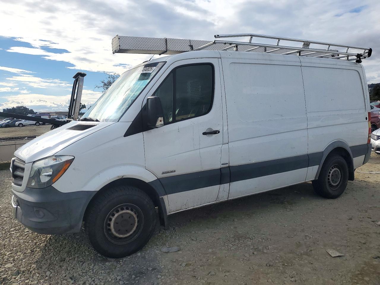 2014 MERCEDES-BENZ SPRINTER 2500 | WD3PE7CC1E5849914 | UPCARS