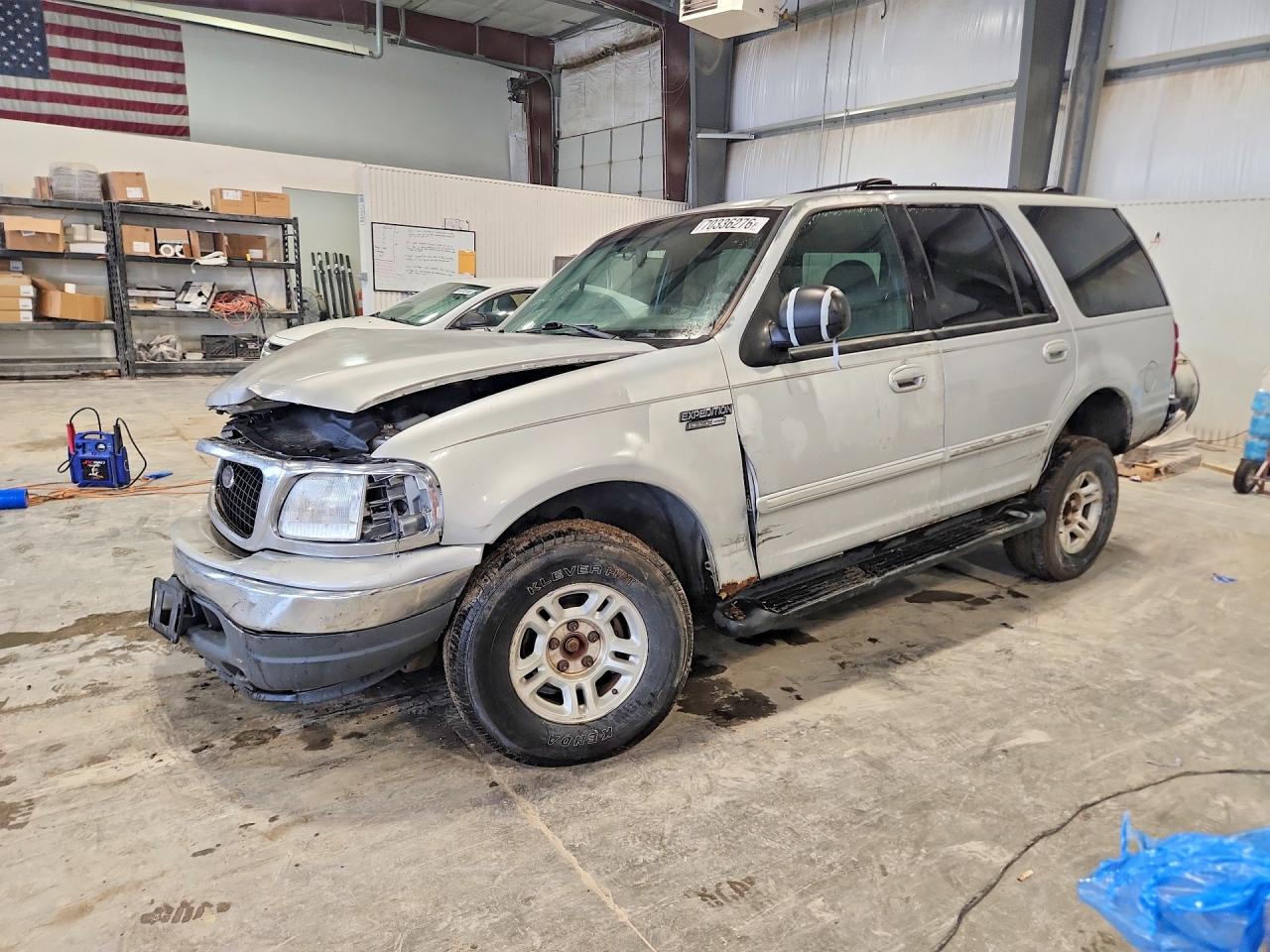 2000 FORD EXPEDITION XLT | 1FMPU16L4YLA93122 | UPCARS