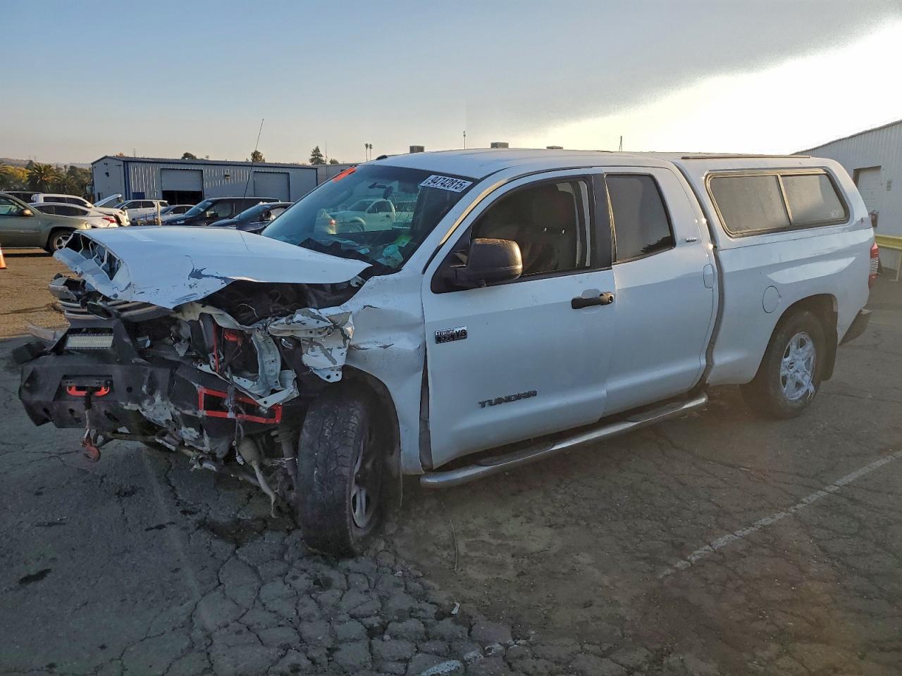 2017 TOYOTA TUNDRA DOUBLE CAB SR | 5TFUY5F11HX613027 | UPCARS
