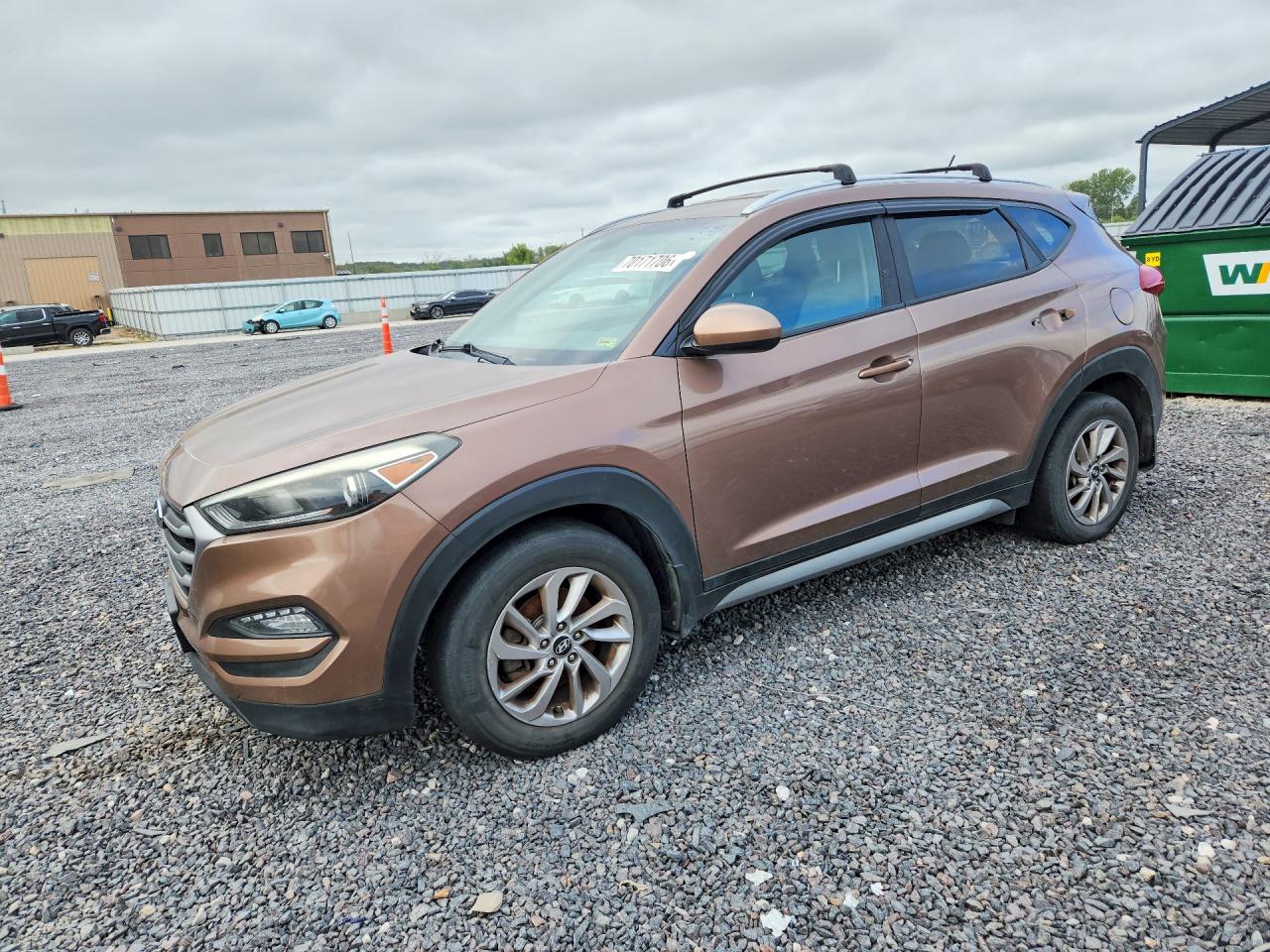 2017 HYUNDAI TUCSON SE | KM8J3CA47HU317160 | UPCARS