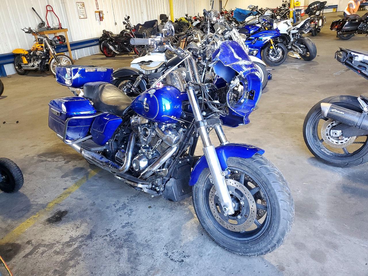 2018 HARLEY-DAVIDSON FL ROAD KING | 1HD1FBC10JB620242 | UPCARS