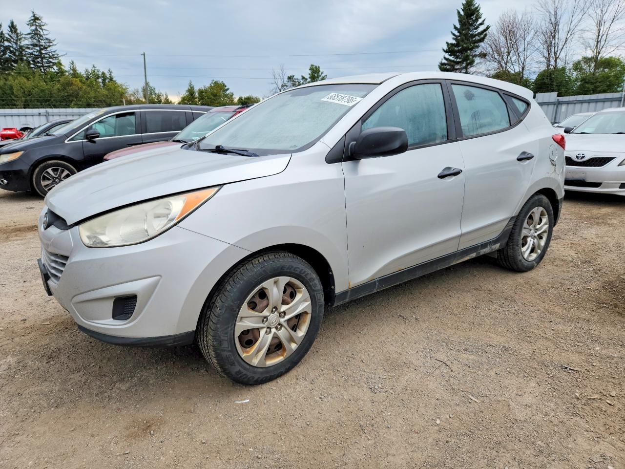 2013 HYUNDAI TUCSON GL | KM8JTCAC1DU738227 | UPCARS