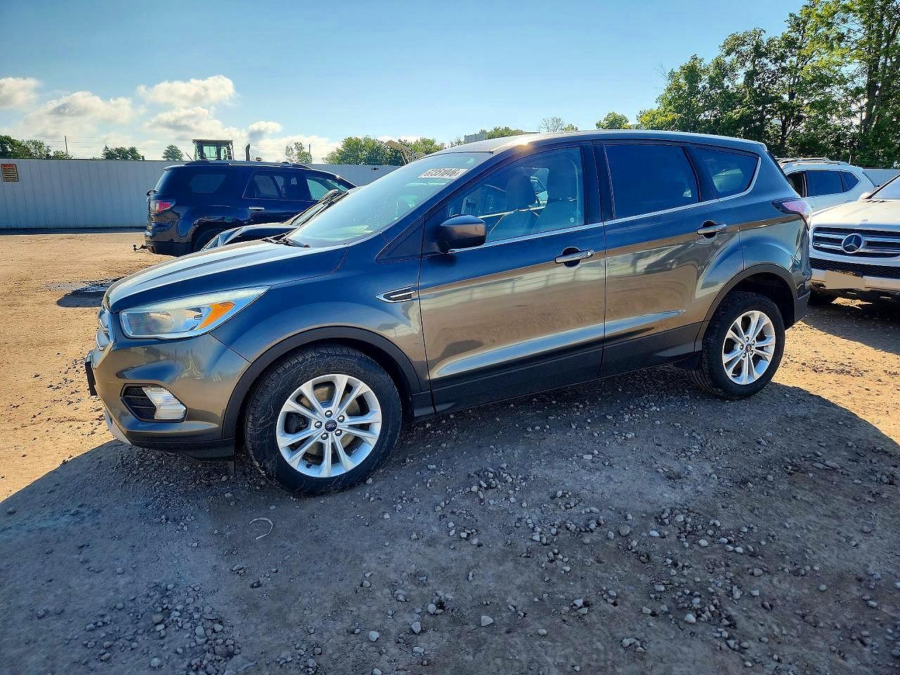 2017 FORD ESCAPE SE | 1FMCU9GD3HUA01903 | UPCARS