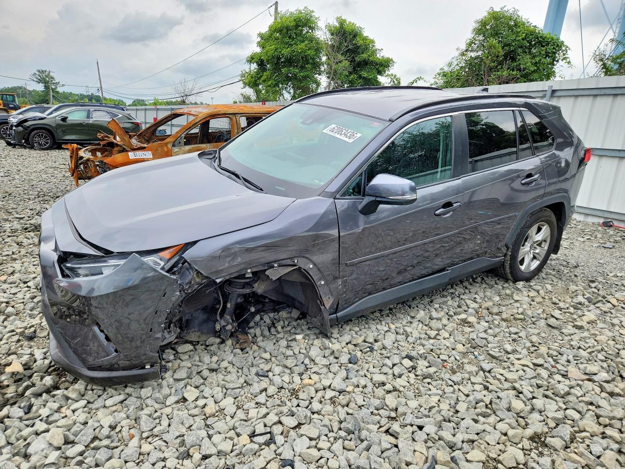 2021 TOYOTA RAV4 XLE | 2T3P1RFV6MW183439 | UPCARS
