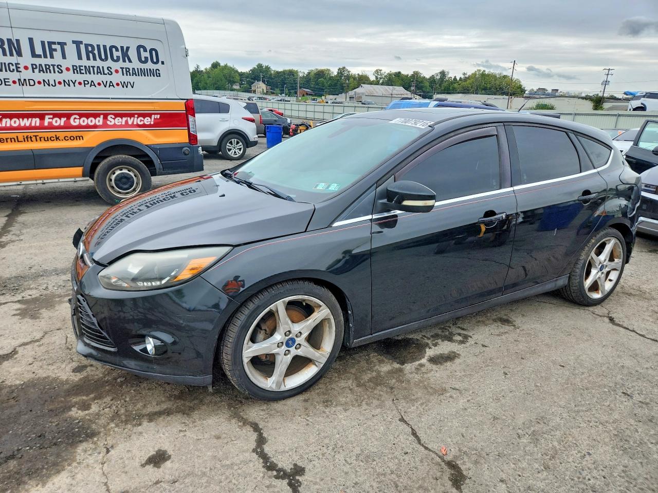 2012 FORD FOCUS TITANIUM | 1FAHP3N22CL307625 | UPCARS