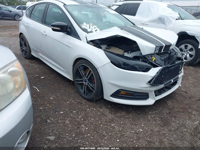 2016 FORD FOCUS ST | 1FADP3L9XGL243273 | UPCARS