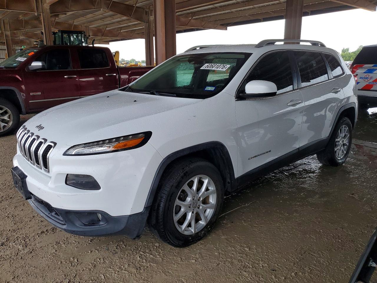 2015 JEEP CHEROKEE LATITUDE | 1C4PJMCBXFW619498 | UPCARS