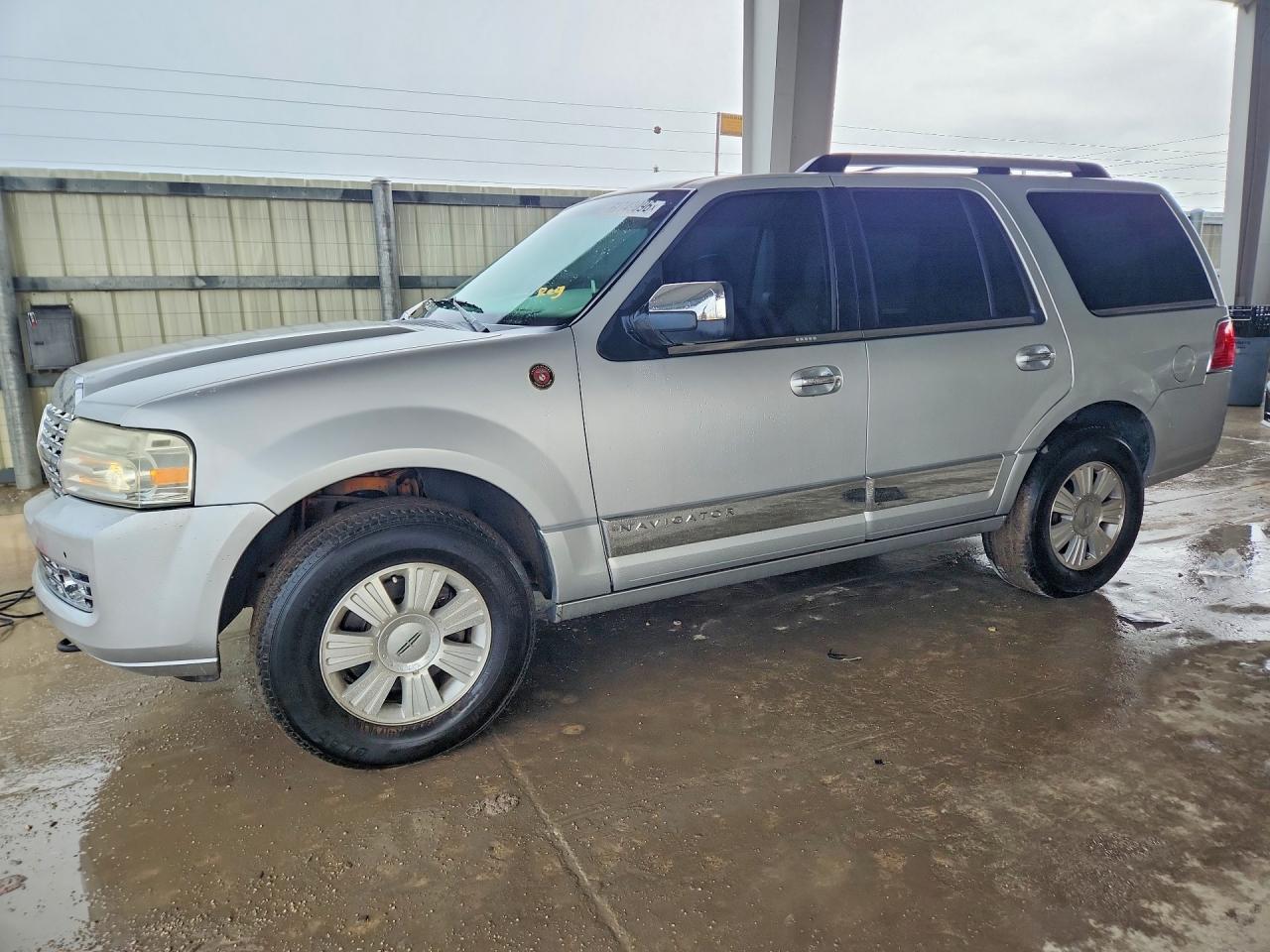 2013 LINCOLN NAVIGATOR | 5LMJJ2H57DEL02755 | UPCARS