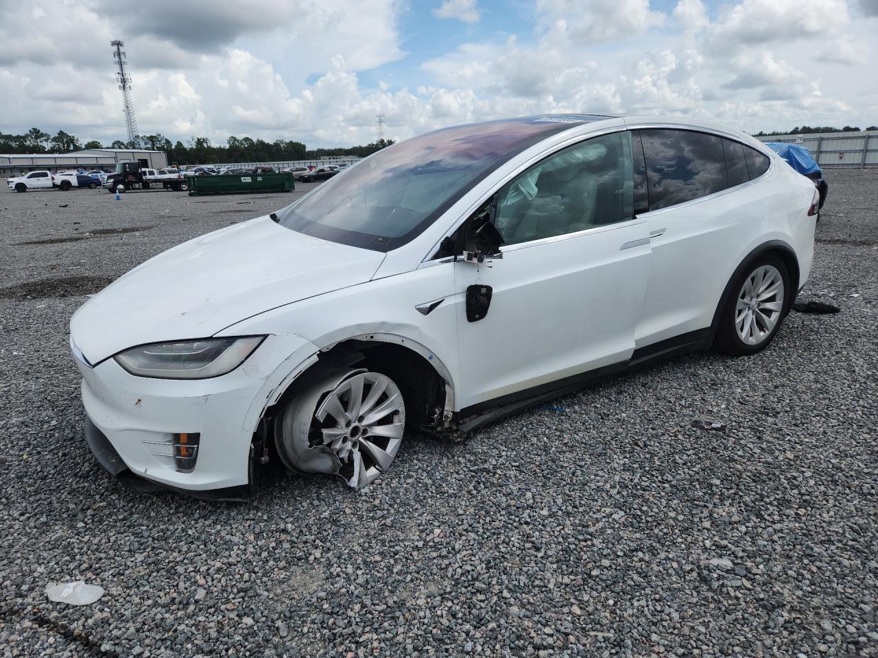 2020 TESLA MODEL X | 5YJXCAE21LF238709 | UPCARS