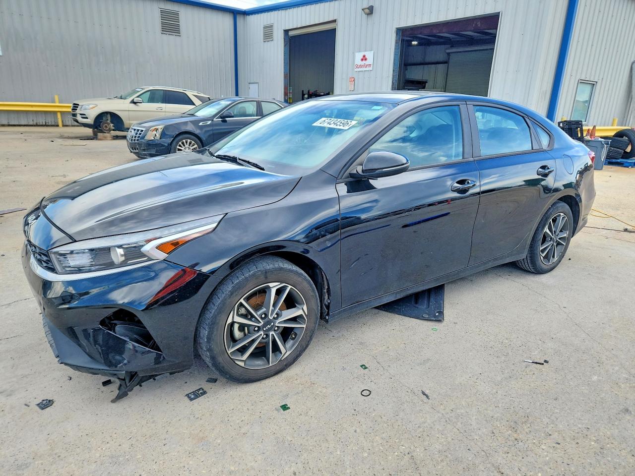 2023 KIA FORTE LXS | 3KPF24AD3PE655946 | UPCARS