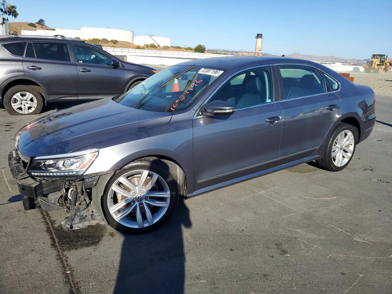 2018 VOLKSWAGEN PASSAT SEL PREMIUM | 1VWCA7A35JC030121 | UPCARS