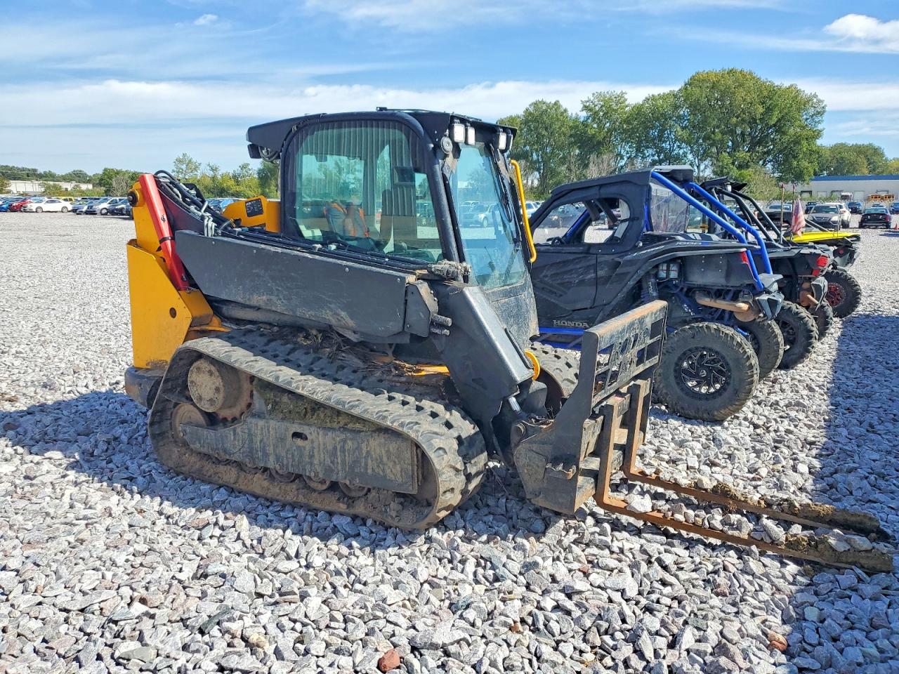 2024 JCB 3TS-8T NA TRACKED SKID STEER LOADER | GE03CTEAEN3184056 | UPCARS